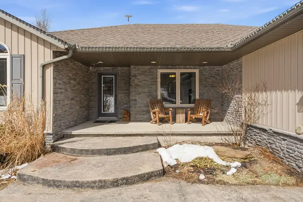 42 Nichols RD, Quinte West, ON K0K 1H0