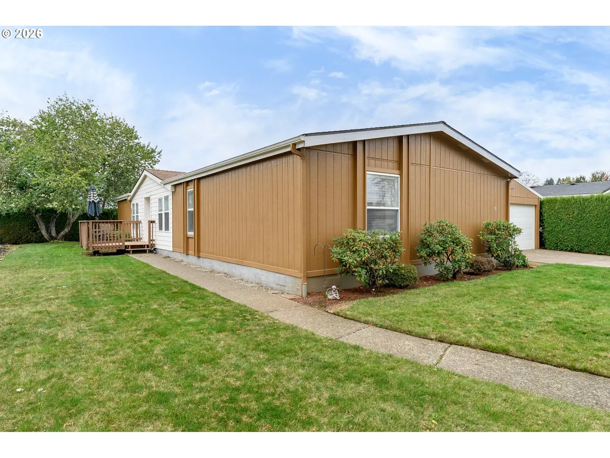 1401 W ELLENDALE AVE #51, Dallas, OR 97338