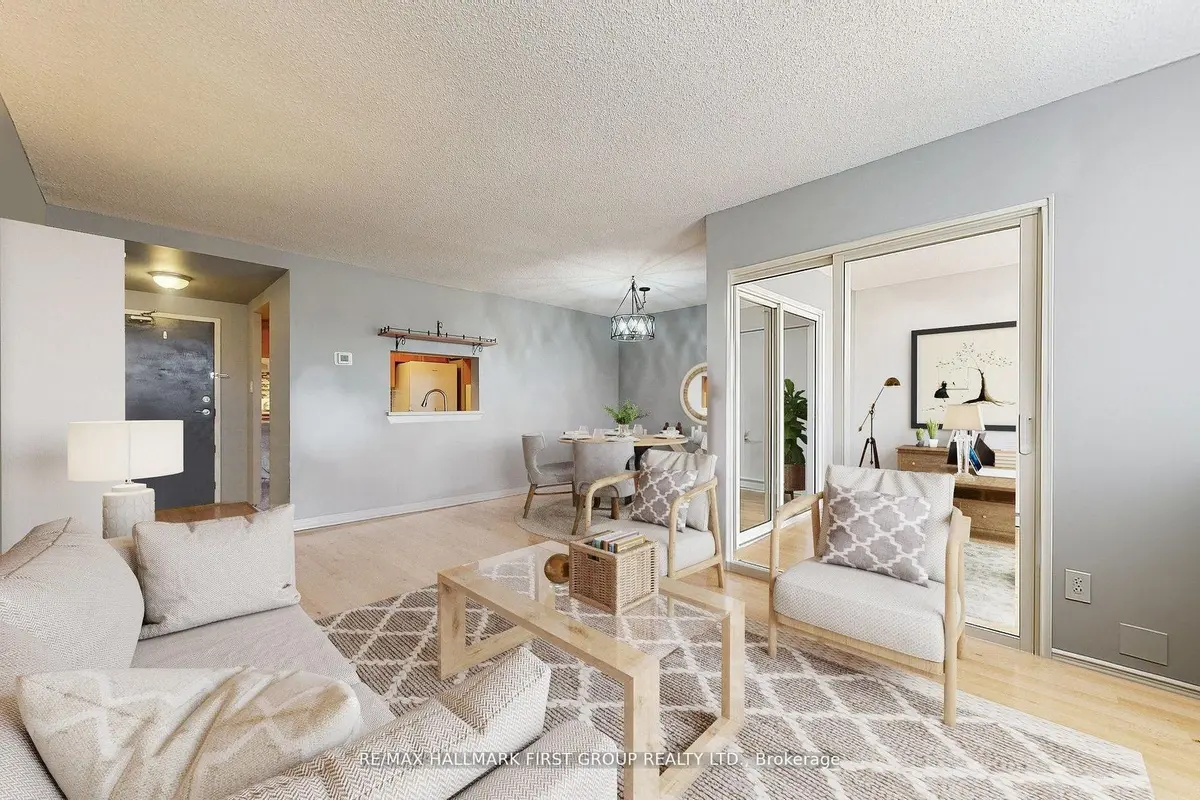 8351 McLaughlin RD S #218, Brampton, ON L6Y 4H8