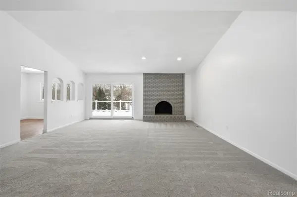 20771 Halsted RD, Northville, MI 48167