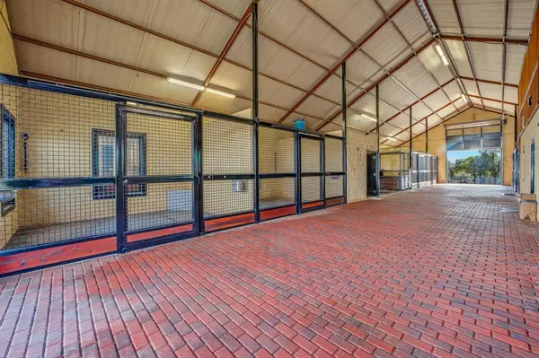 221 Silver Spur, Weatherford, TX 76087