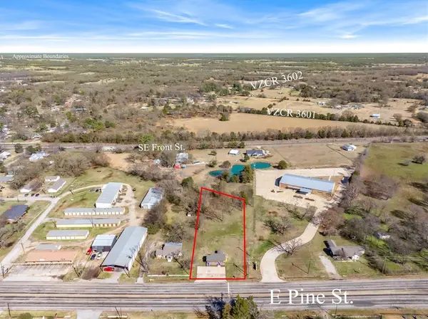 705 E Pine Street, Edgewood, TX 75117