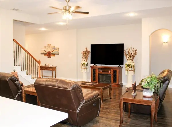 510 Ellis Place Drive, Greenville, TX 75402