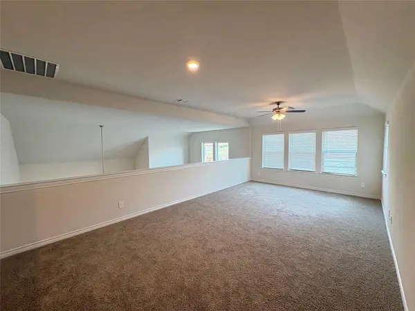 9817 Cherrywood Way, Aubrey, TX 76227