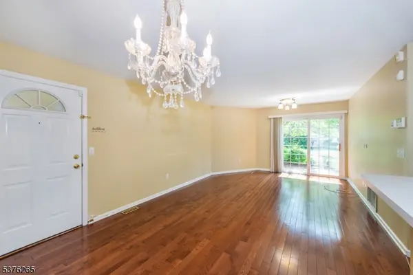 4 Parkside Ct, Wayne Twp., NJ 07470