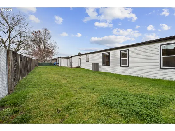 1145 SW CYPRESS ST #8, Mc Minnville, OR 97128