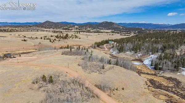 600 Pronghorn DR, Como, CO 80432