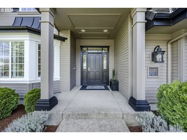 2332 DEVON AVE, Eugene, OR 97408