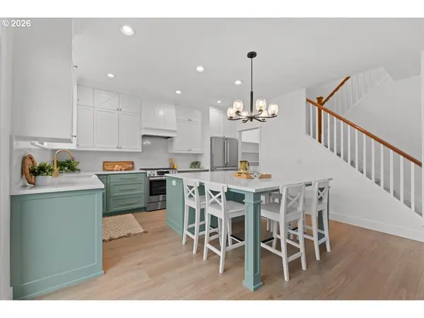 11595 SW BUTTE LN, Beaverton, OR 97008