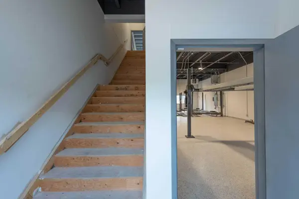 200 Alpine MDWS #112, Canmore, AB T1W 0P2