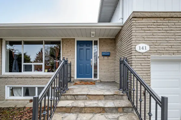 141 Clifton AVE, Toronto C06, ON M3H 4L4