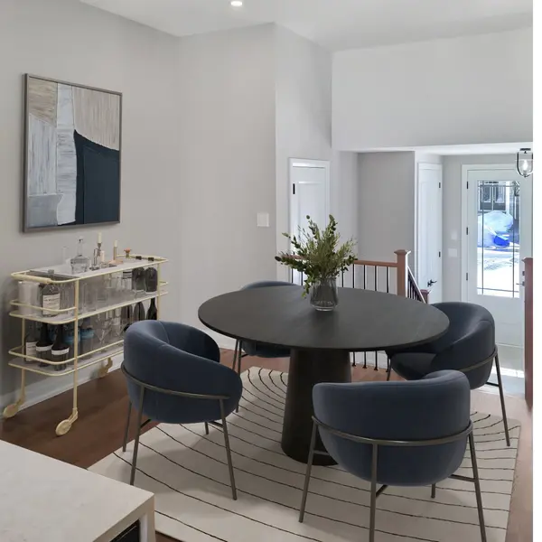 8 St Augustine DR, Whitby, ON L1M 0L7