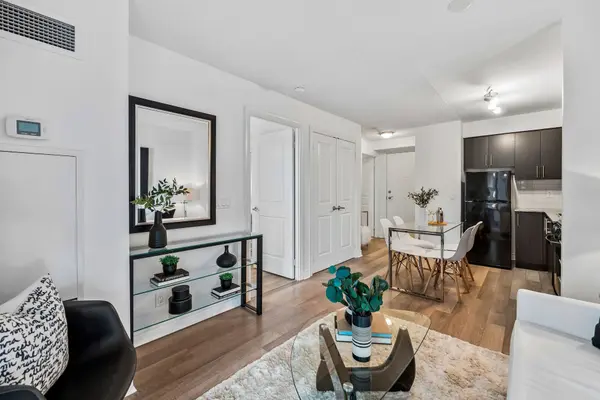 50 Town Centre CT #1506, Toronto E09, ON M1P 0A9