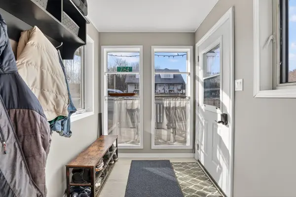 7164 Old Shiloh RD, Georgina, ON L0E 1N0