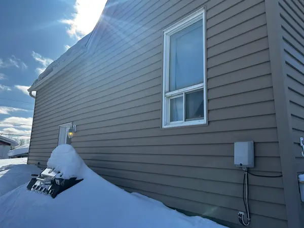 5 Algonquin ST, Kapuskasing, ON P5N 2S4