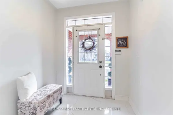 57 Woodhaven DR, Brampton, ON L7A 1Y8