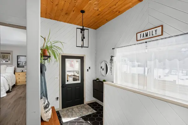 30 Empire ST, Kearney, ON P0A 1M0