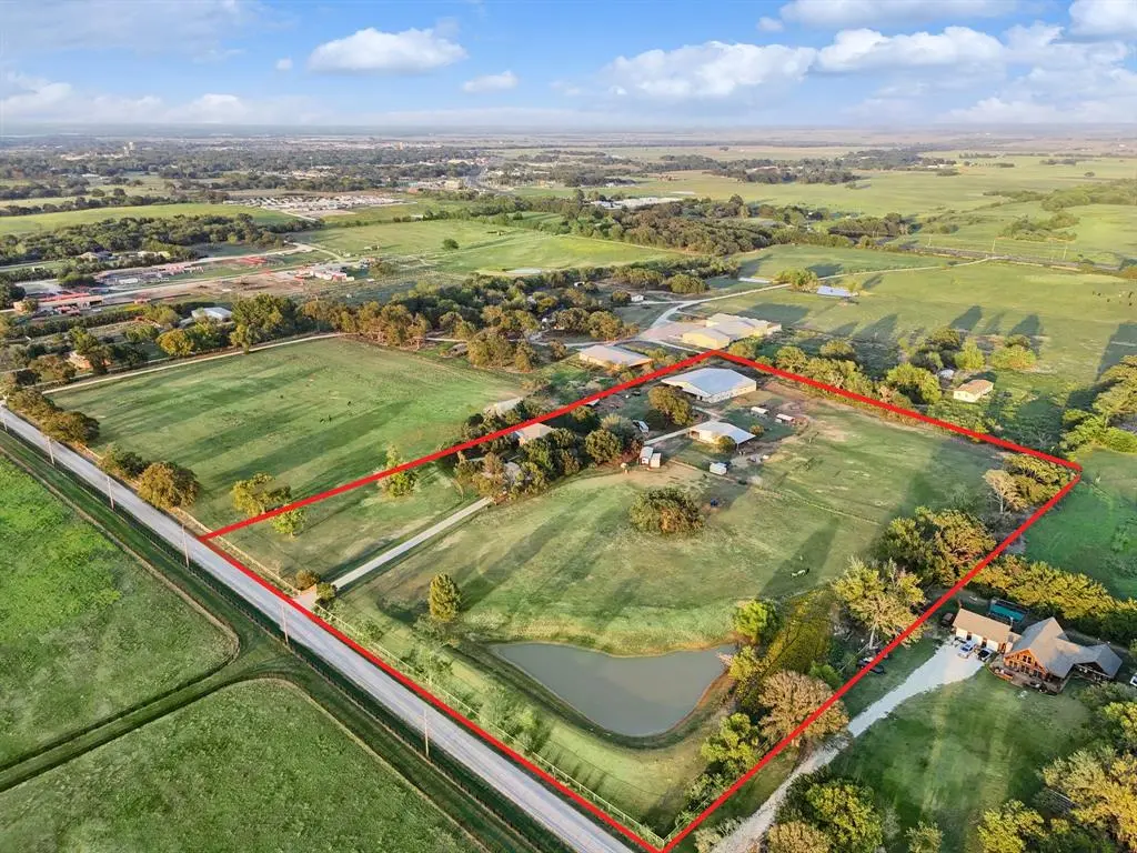 11410 Massey Road, Pilot Point, TX 76258