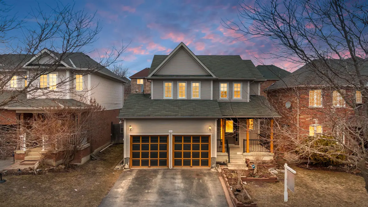 18 Reddenhurst CRES, Georgina, ON L4P 4G1