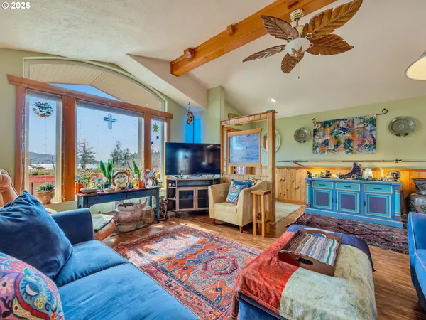 11090 NEPTUNE WAY, Nehalem, OR 97131