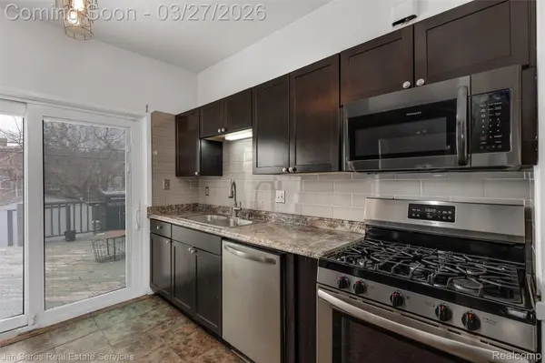 1429 Maryland ST, Grosse Pointe Park, MI 48230