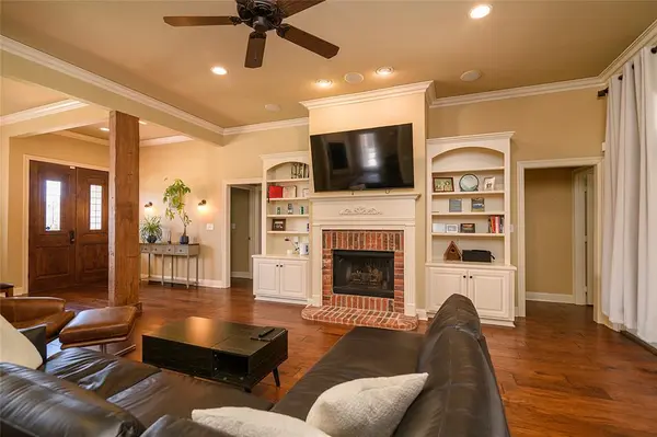 10039 Loveland Court, Shreveport, LA 71106