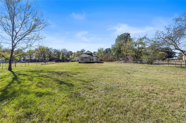229 Orchard Street, Alba, TX 75410