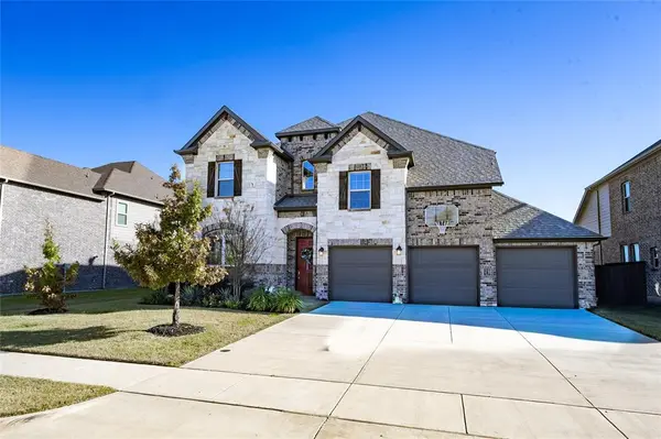 2711 Fleur De Lis Lane, Grand Prairie, TX 75054