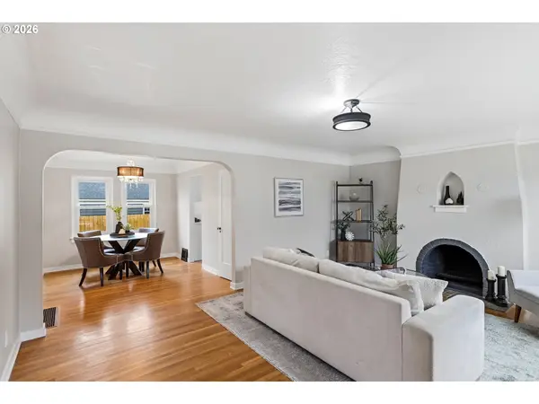 5714 SE 22ND AVE, Portland, OR 97202