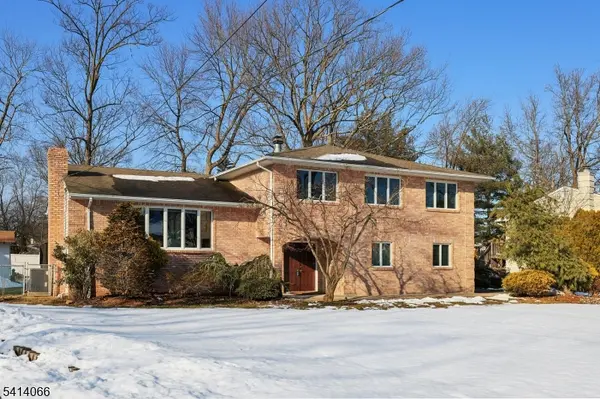 372 Willow Way, Clark Twp., NJ 07066