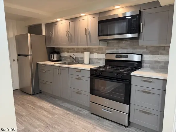 7810 3Rd Ave, North Bergen Twp., NJ 07047