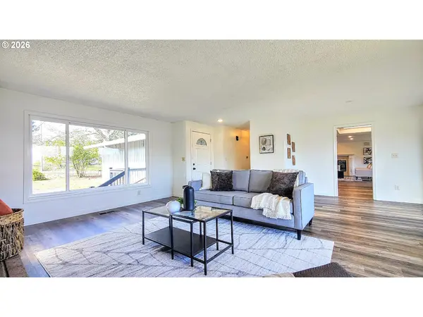 7326 SE 252ND AVE, Gresham, OR 97080