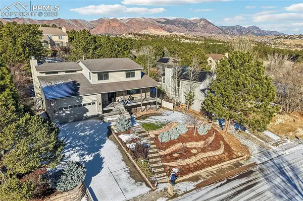 5368 W Cliff Point CIR, Colorado Springs, CO 80919