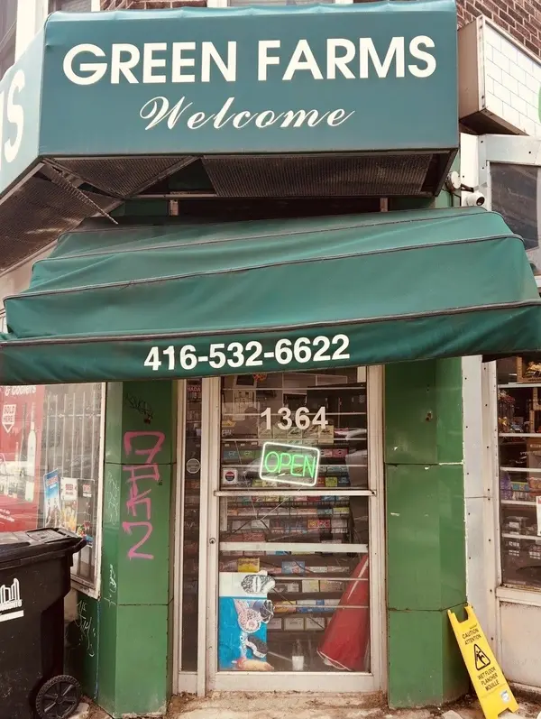 1364 Bathurst ST, Toronto C02, ON M5R 3H7