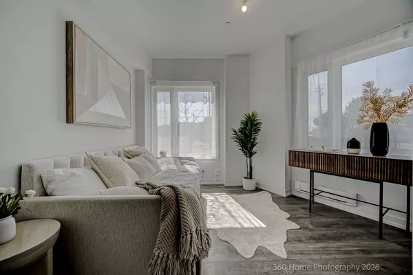 1 Case Ootes DR, Toronto C13, ON M4A 0A9