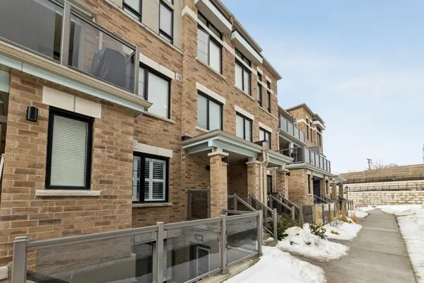 33 B Lookout DR, Clarington, ON L1C 7G1