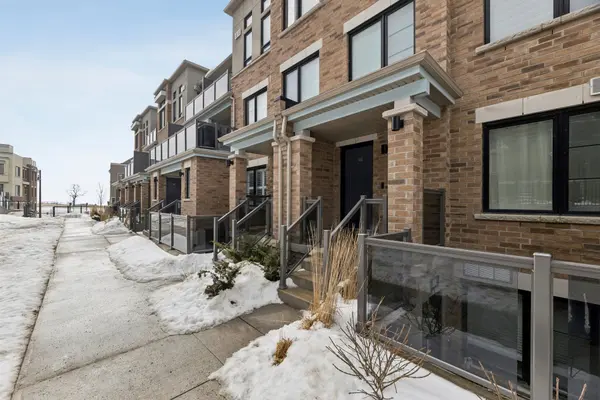 33 B Lookout DR, Clarington, ON L1C 7G1