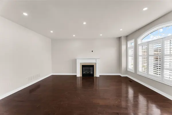 1784 Fairport RD, Pickering, ON L1V 1T3