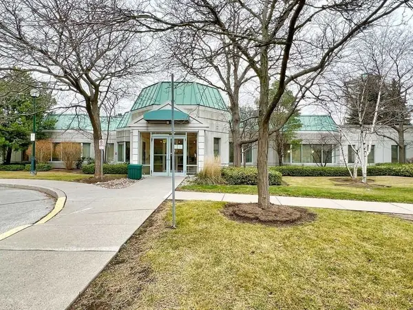 5001 Finch AVE E #1501, Toronto E07, ON M1S 5J9