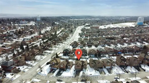 6 Depeuter CRES, Bradford West Gwillimbury, ON L3Z 3A4