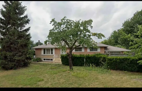 35 Carlyle CRES, Brampton, ON L6W 2Y9