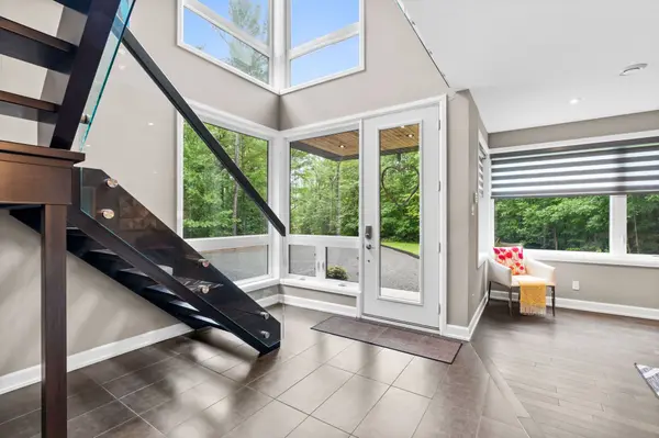 108 EDITH MARGARET PL, Carp - Huntley Ward, ON K2W 1A8