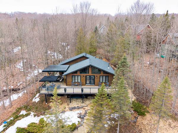 112 Amik CT, Grey Highlands, ON N0C 1G0