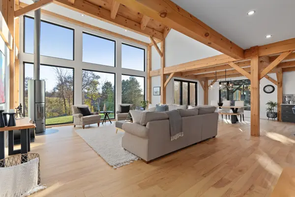 113 Slabtown RD, Blue Mountains, ON N0H 1J0