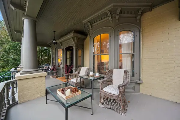 16 Oxford ST, Guelph, ON N1H 2M3