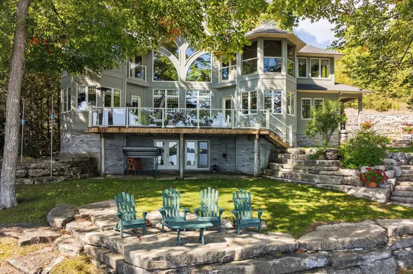 3081 Beachwood DR, Selwyn, ON K0L 2H0