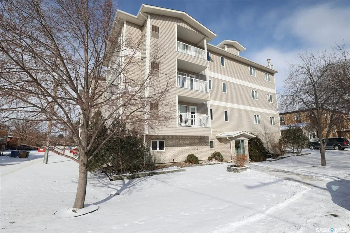 3946 Robinson STREET #205, Regina, SK S4S 3C8