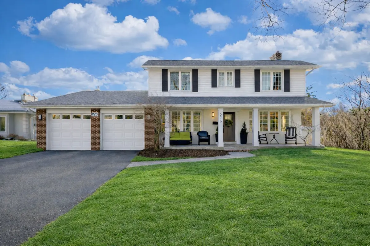 275 Camborne CRES, Burlington, ON L7N 2A4