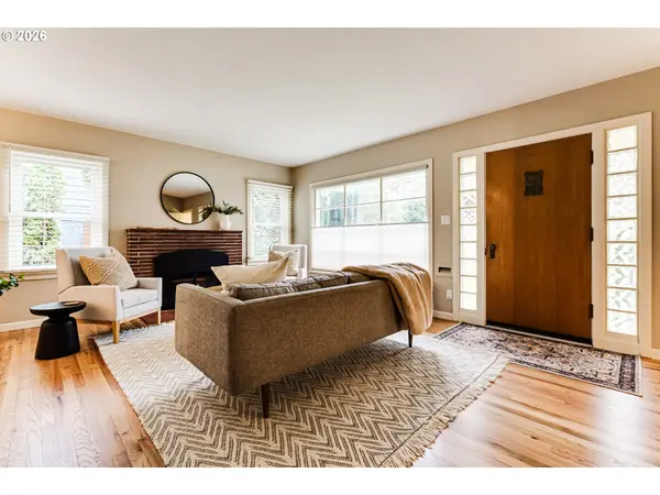 180 W 23RD AVE, Eugene, OR 97405