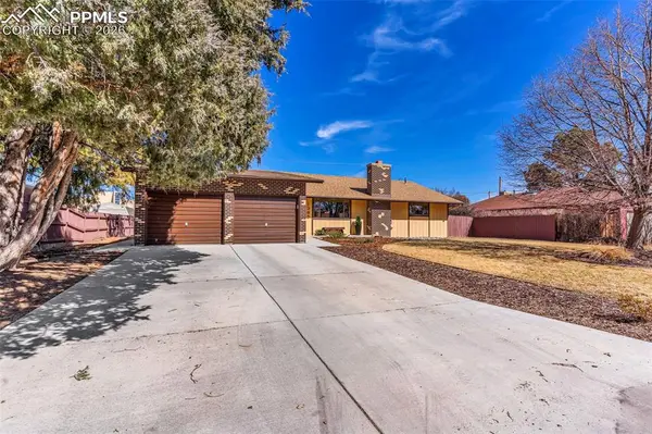 1365 Fairview AVE, Canon City, CO 81212